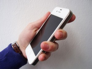 digitale Welt, Hand mit Smartphone