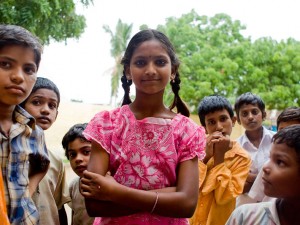 Mädchen und Jungen in Indien