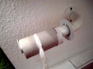Abgewickelte Toilettenpapierrolle